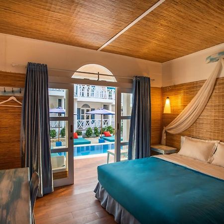 Santorini Beach Resort Gili Trawangan Esterno foto