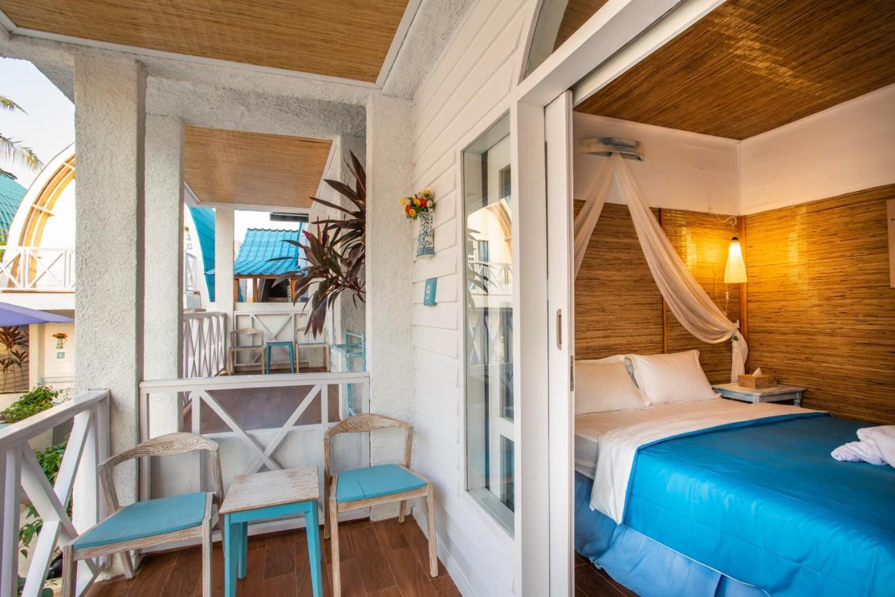 Santorini Beach Resort Gili Trawangan Esterno foto